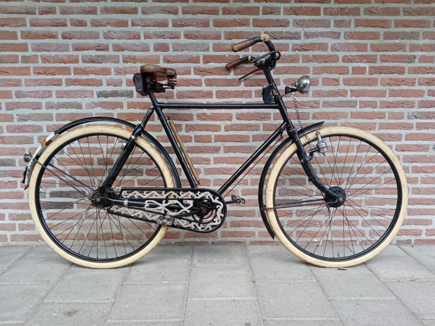 WhatsApp Image 2024-05-31 at 18.49.33.jpeg