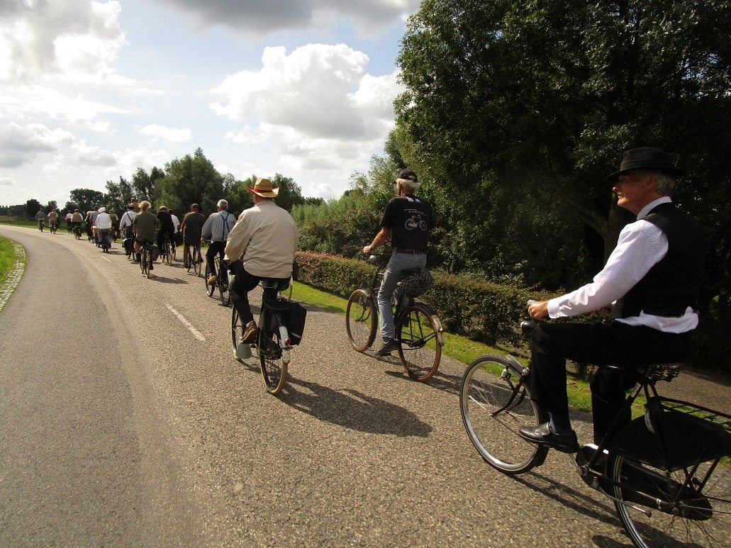 Veessen, Oude Fiets tocht, WtC 2024 S (9).jpg