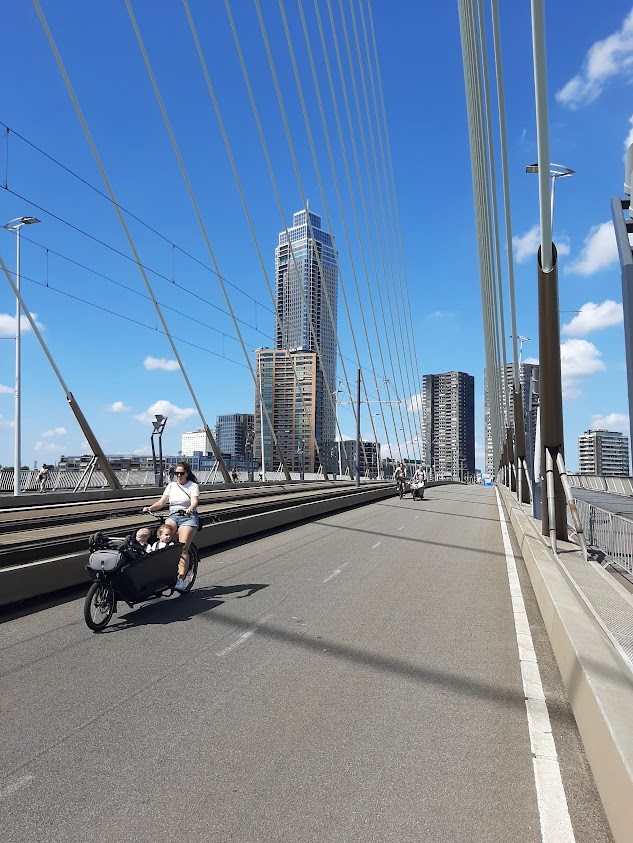 Rotterdam Zalmtoren.jpg