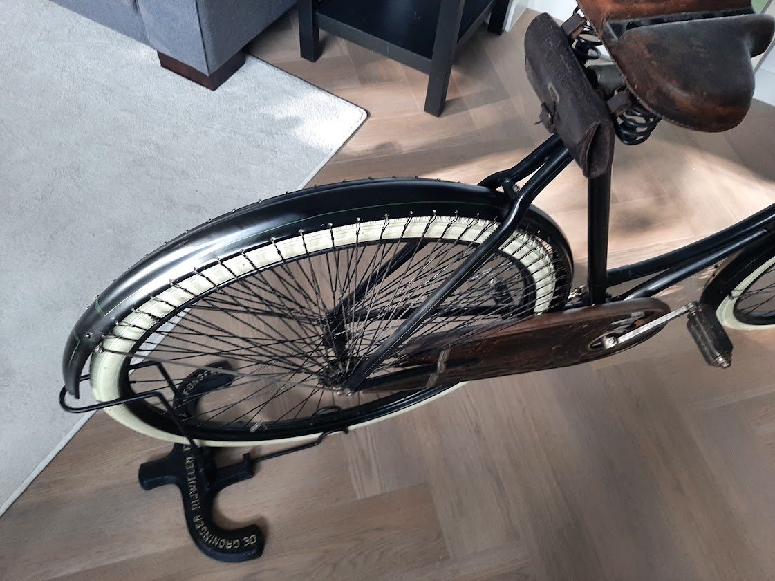 met kettingkast achter.jpg