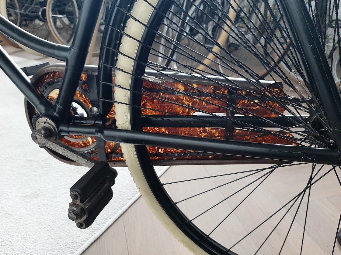 met kettingkast links detail.jpg