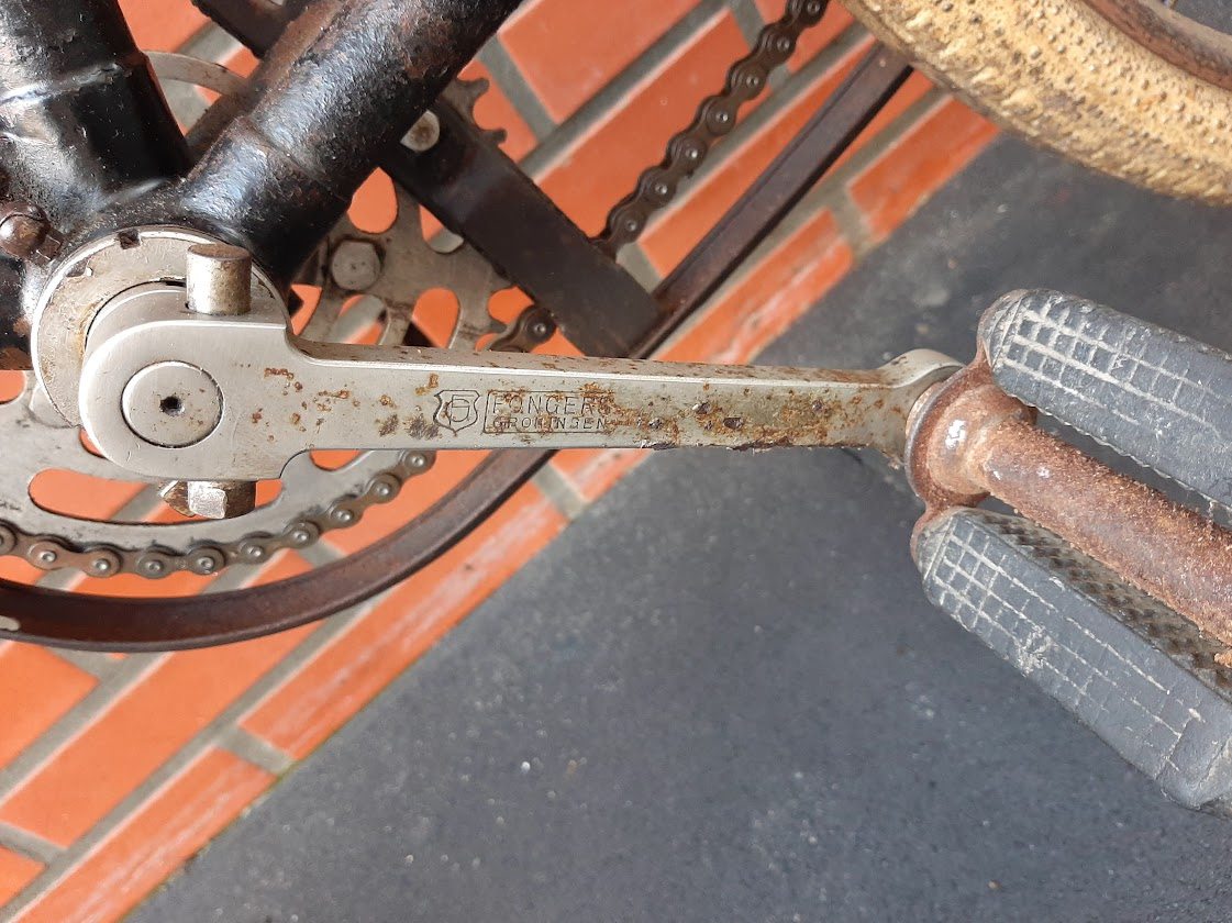 DZ60 1919 as found linker crank.jpg