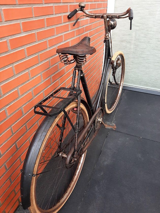 DZ60 1919 as found van achter.jpg