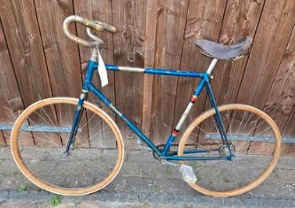 Rabeneick kunstrijdfiets Mpl E100.jpg