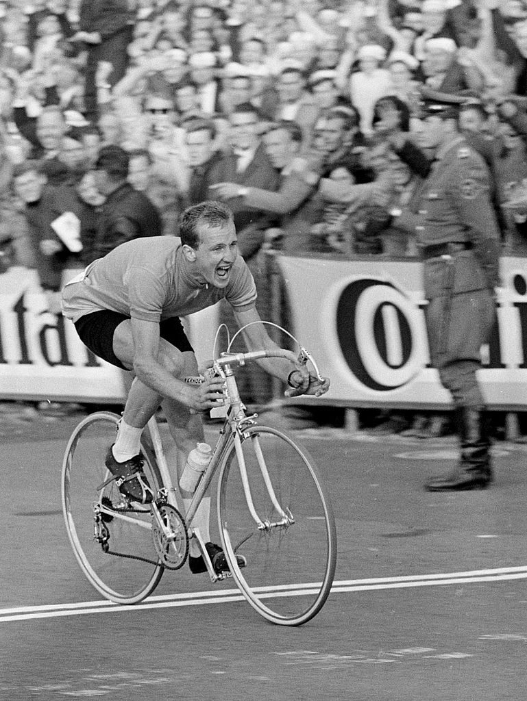 dolman verhoeven.jpg