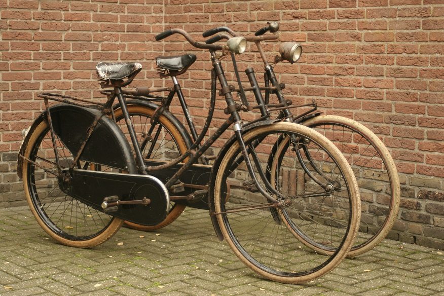 Dubbele fiets Hessel Nentjes Jannetje Post, WtC 2009 S.jpg