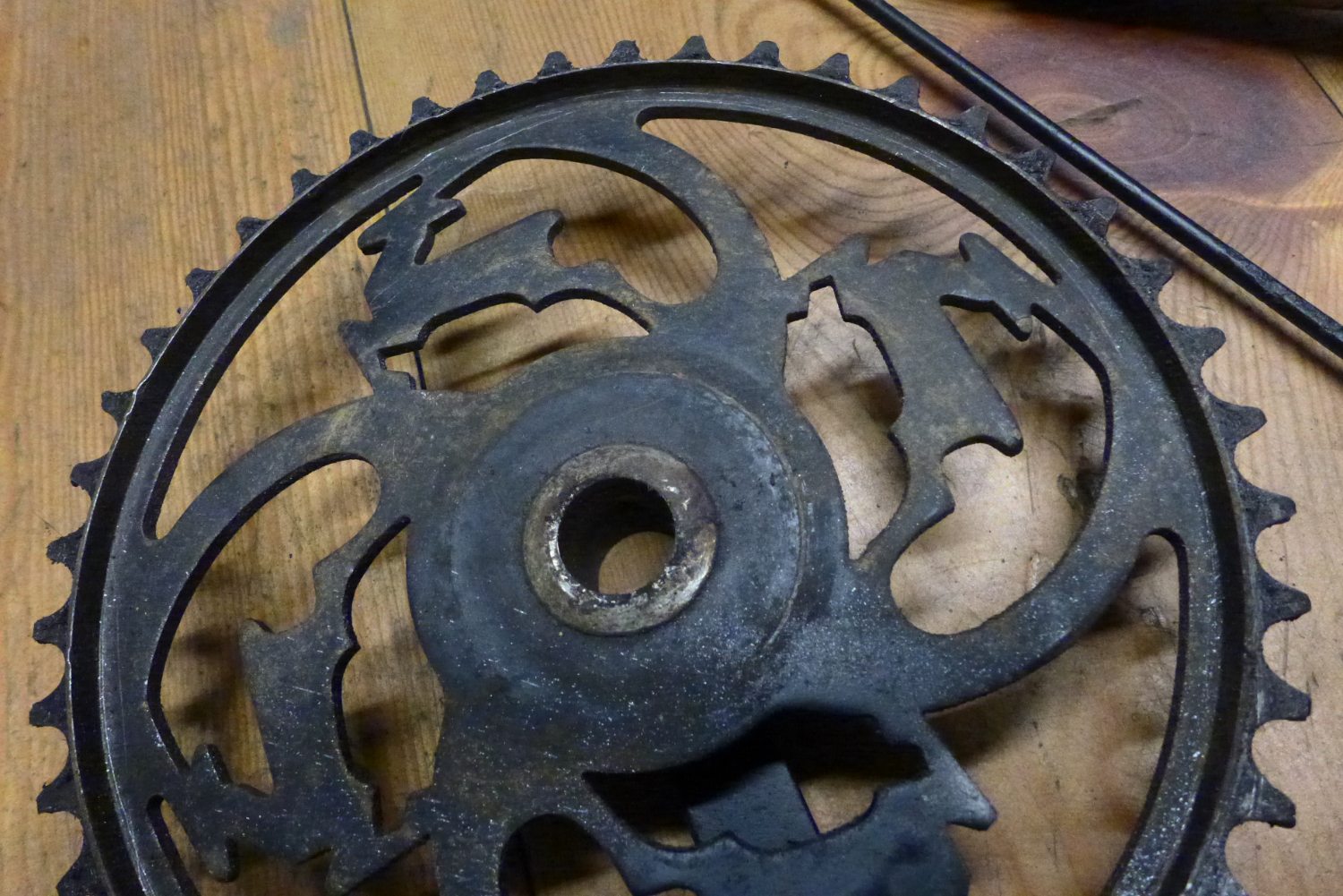 tandwiel met een randje.JPG