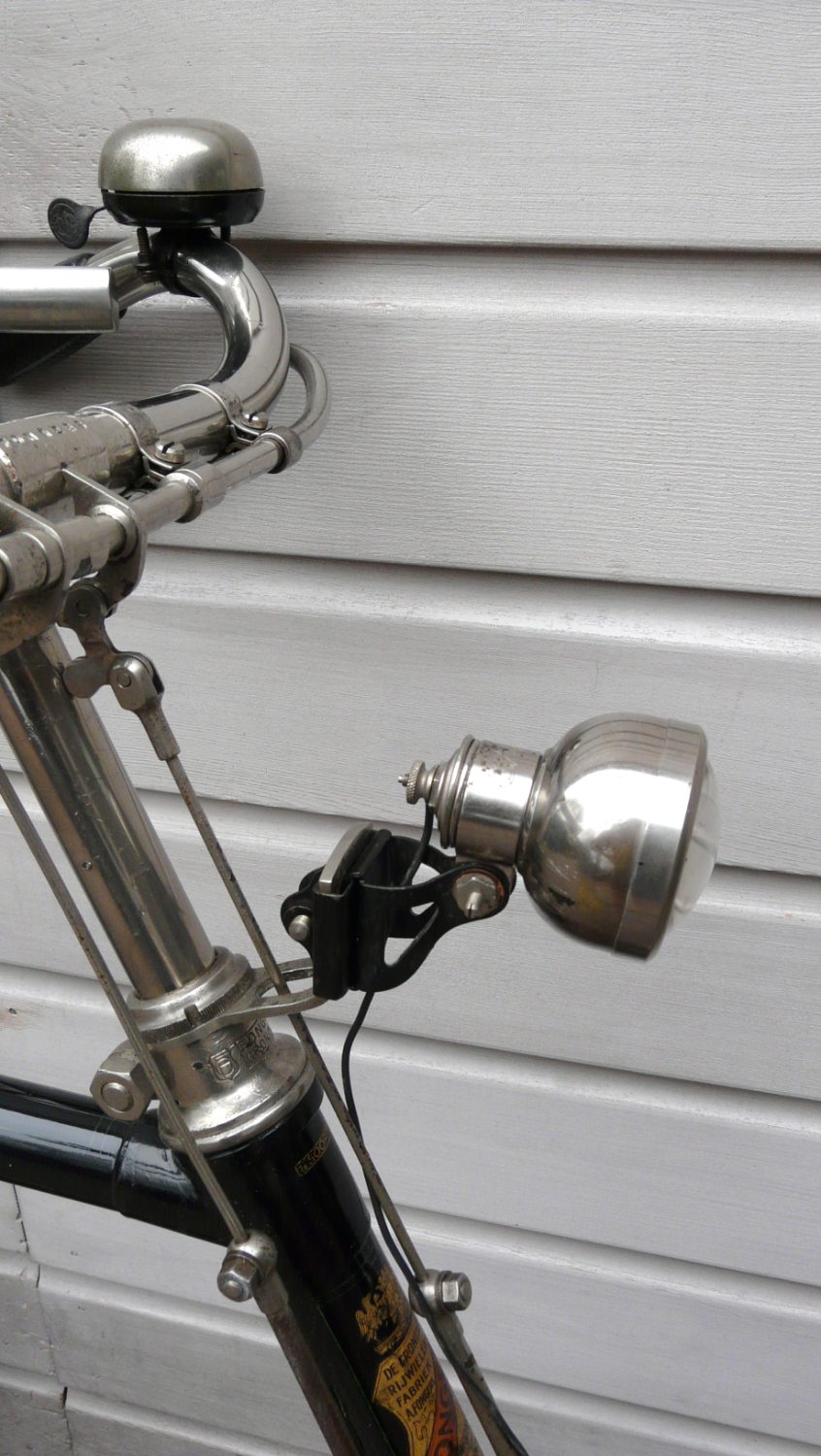 HZ 1924 Berko lampje.JPG