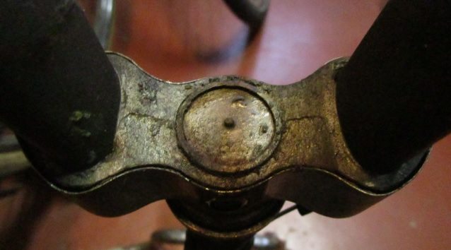 Voorvorkje, onderkant S.jpg