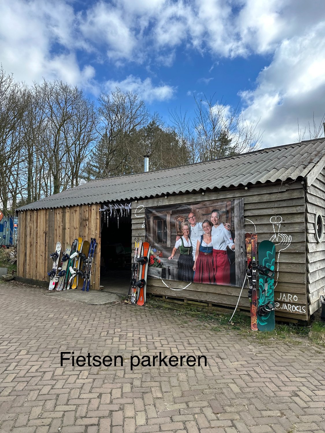 skihut fiets parkeren.jpeg