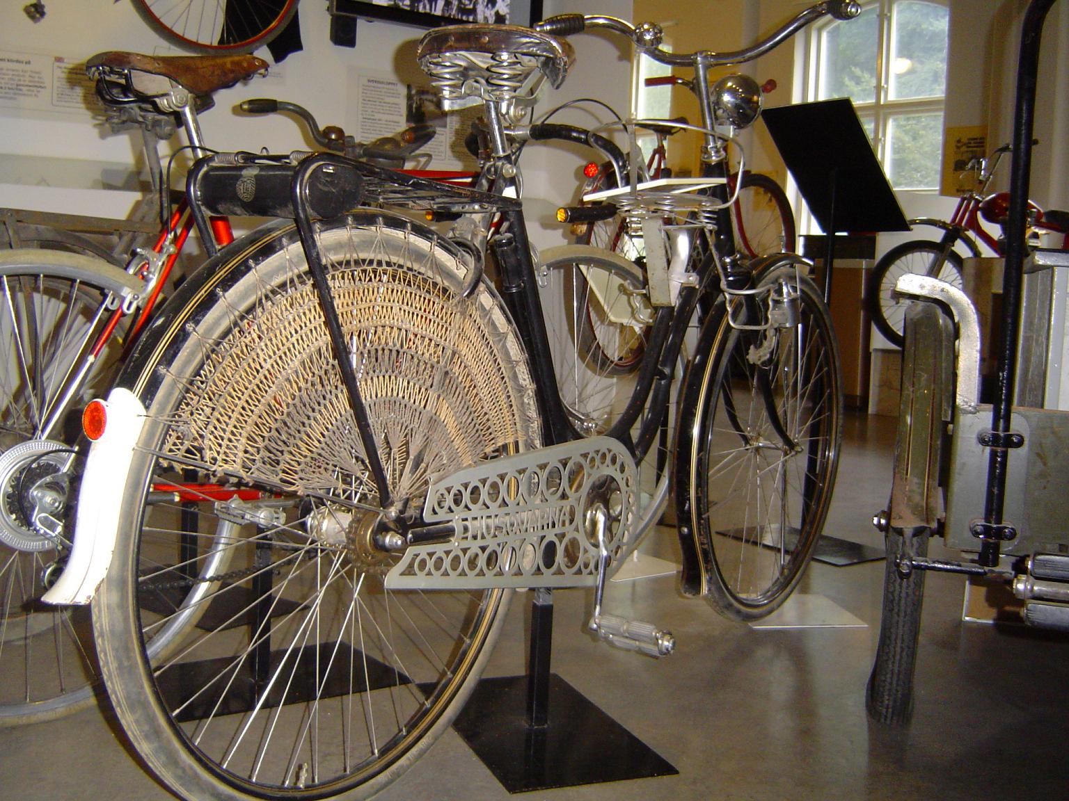 husqvarna museum2.JPG