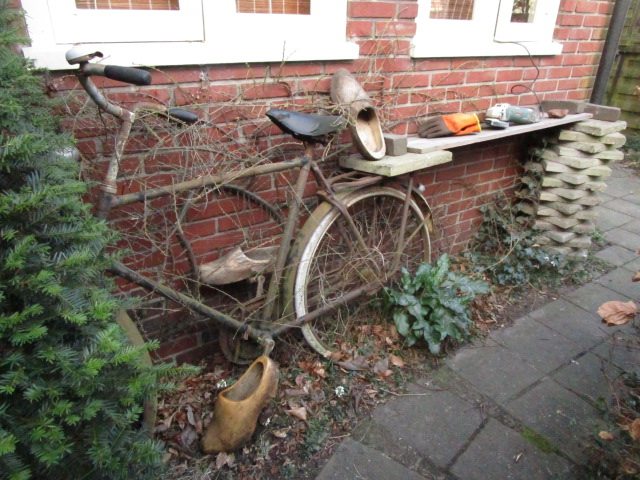 De buiten-werkbank.JPG