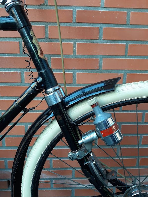 BB60 voortrein ger..jpg