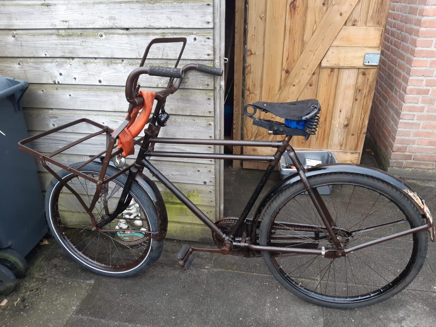 Afbeelding van WhatsApp op 2024-05-26 om 17.30.38_292a332e.jpg