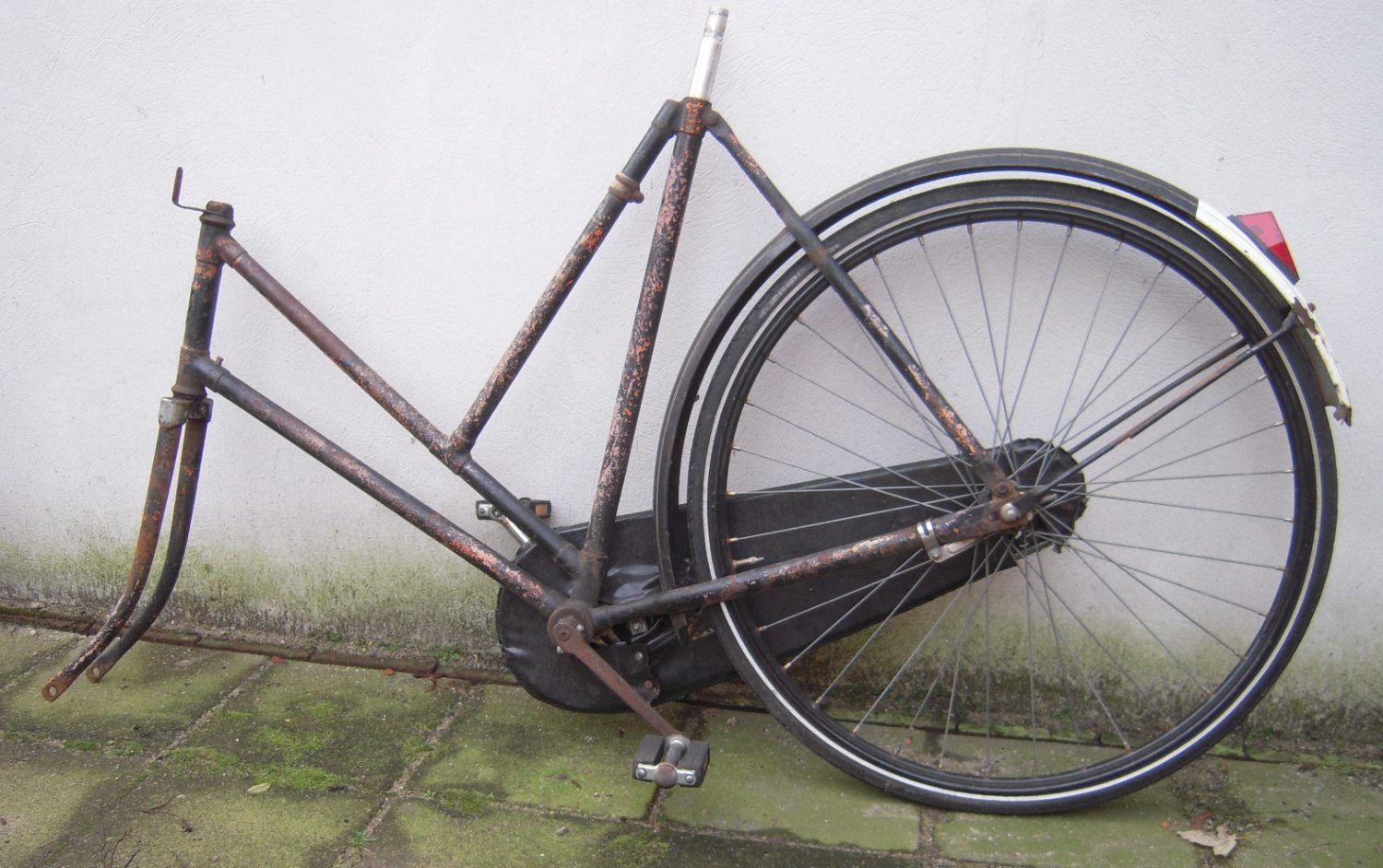 AA Phoenix pseudokruisframe Otto.JPG