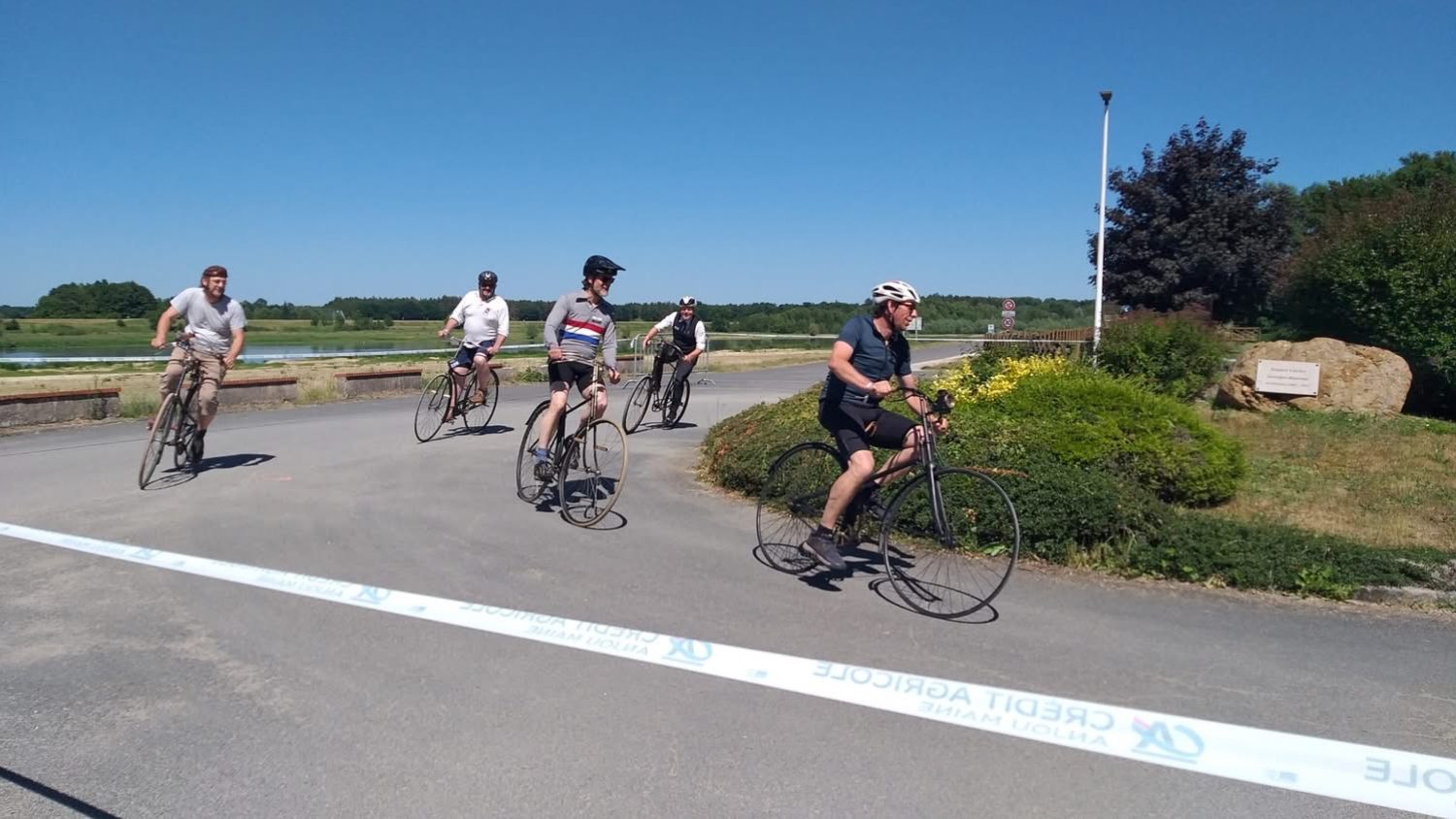 2025 IVCA.Safety race.test ronde.jpg