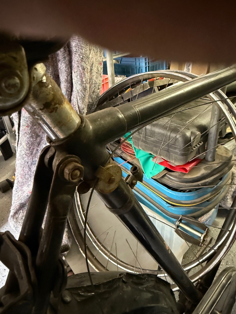 Kabel begeleider zadelpenbuis