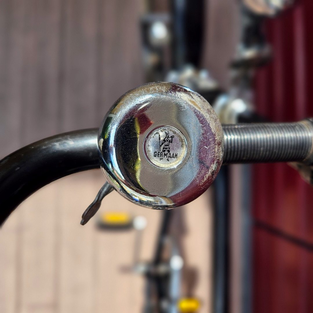 24. Germaan fietsbel.jpg