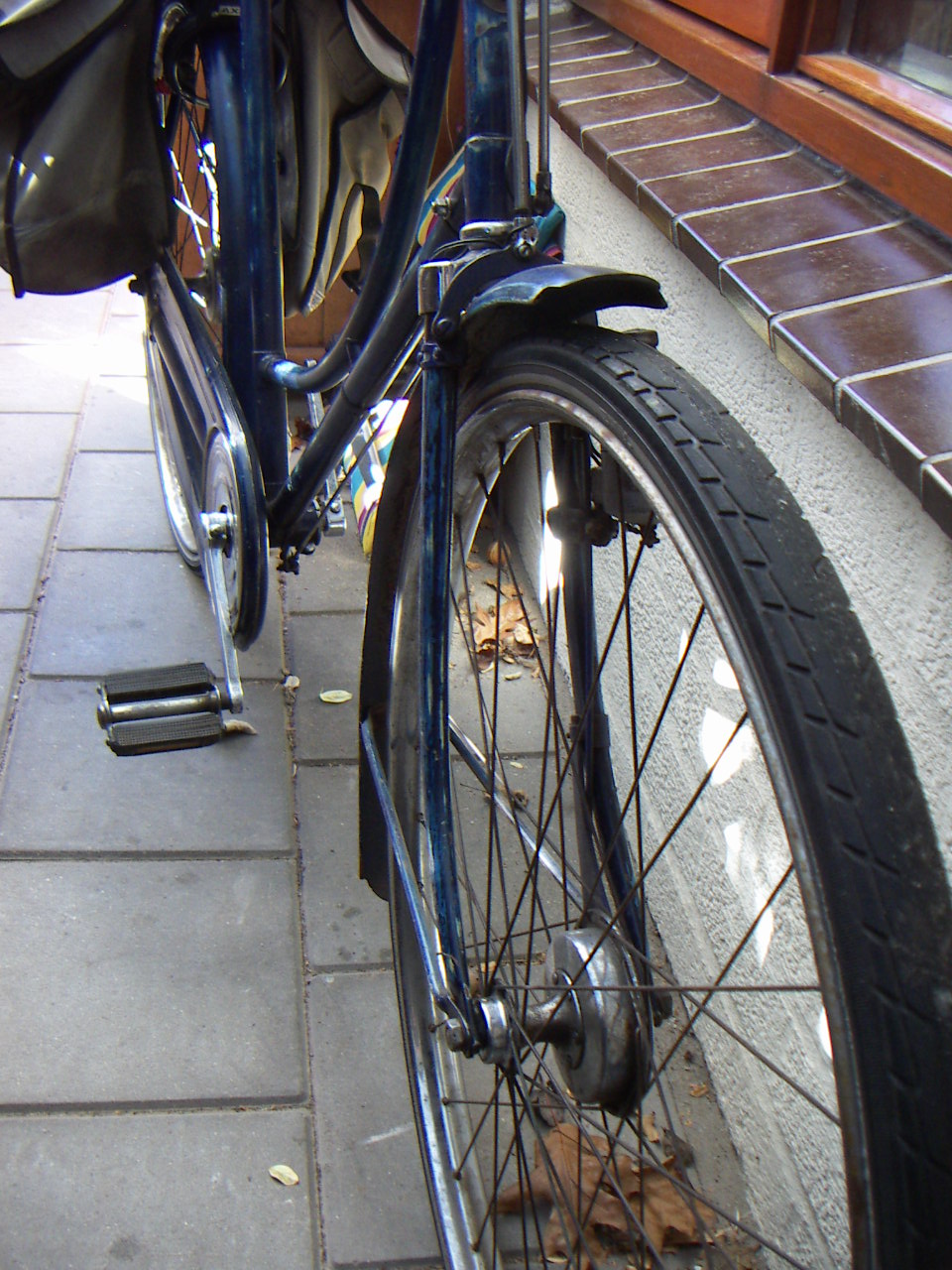 trommelrem aan de linker kant