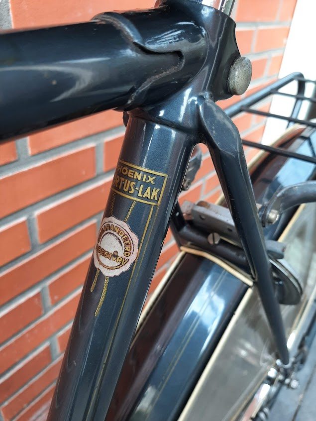 Phoenix 1958 zadellugs.jpg