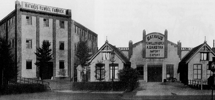 Batavus fabriek ca. 1919.png