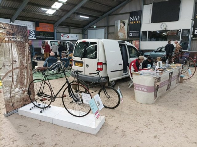 PHOTO-2025-10-12-18-41-09 (2).jpg