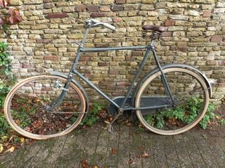 PHOTO-2025-10-26-12-44-48 (6).jpg