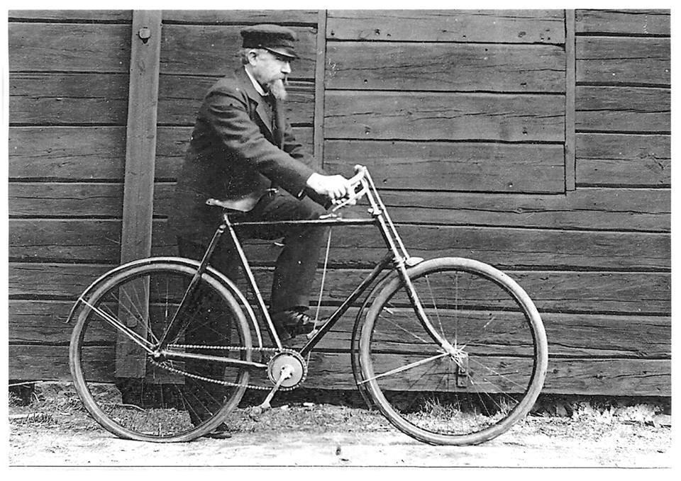 rare fiets.jpg