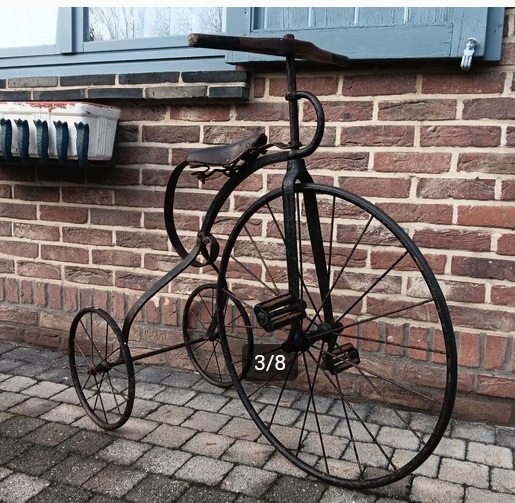 Opa`s driewieler.jpg