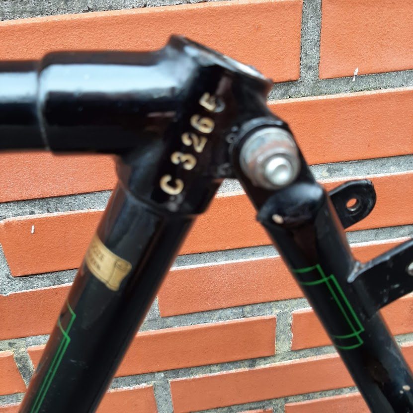 HF 55 framenummer.jpg