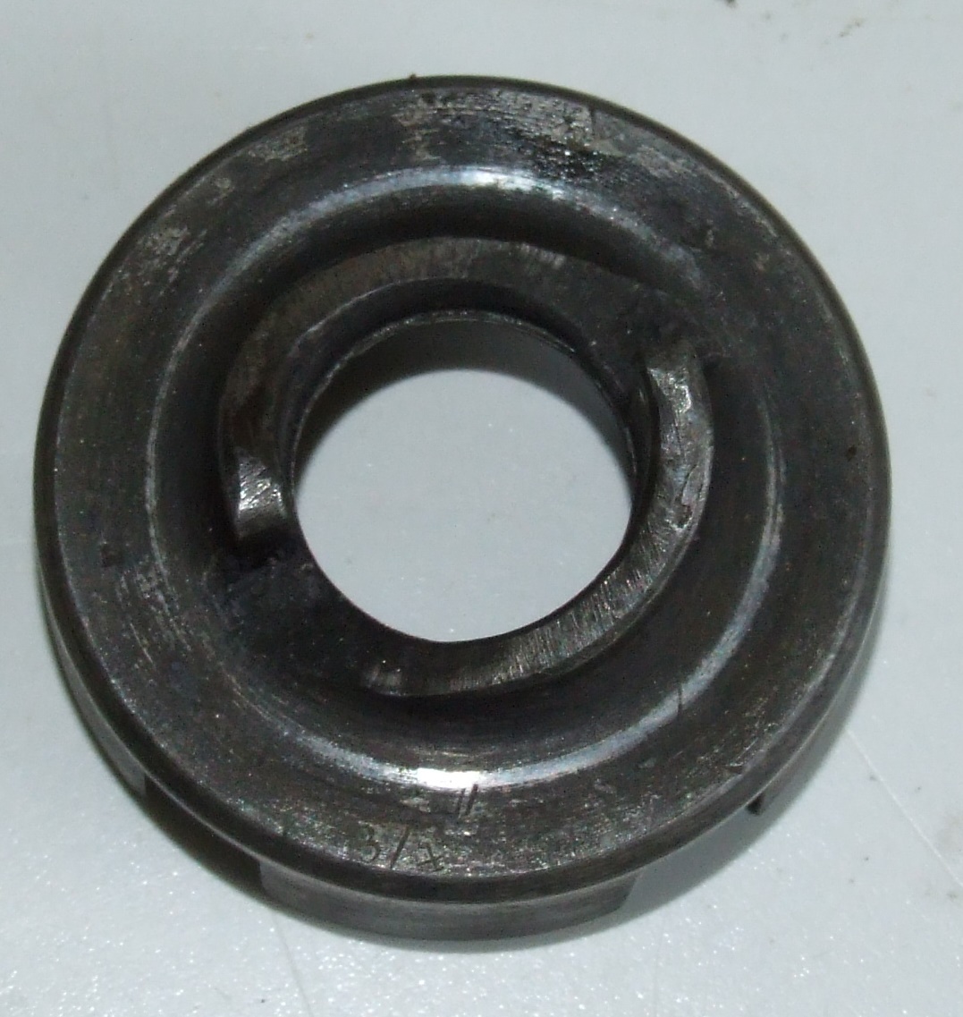 Opel F S onderzijde Spreider.JPG