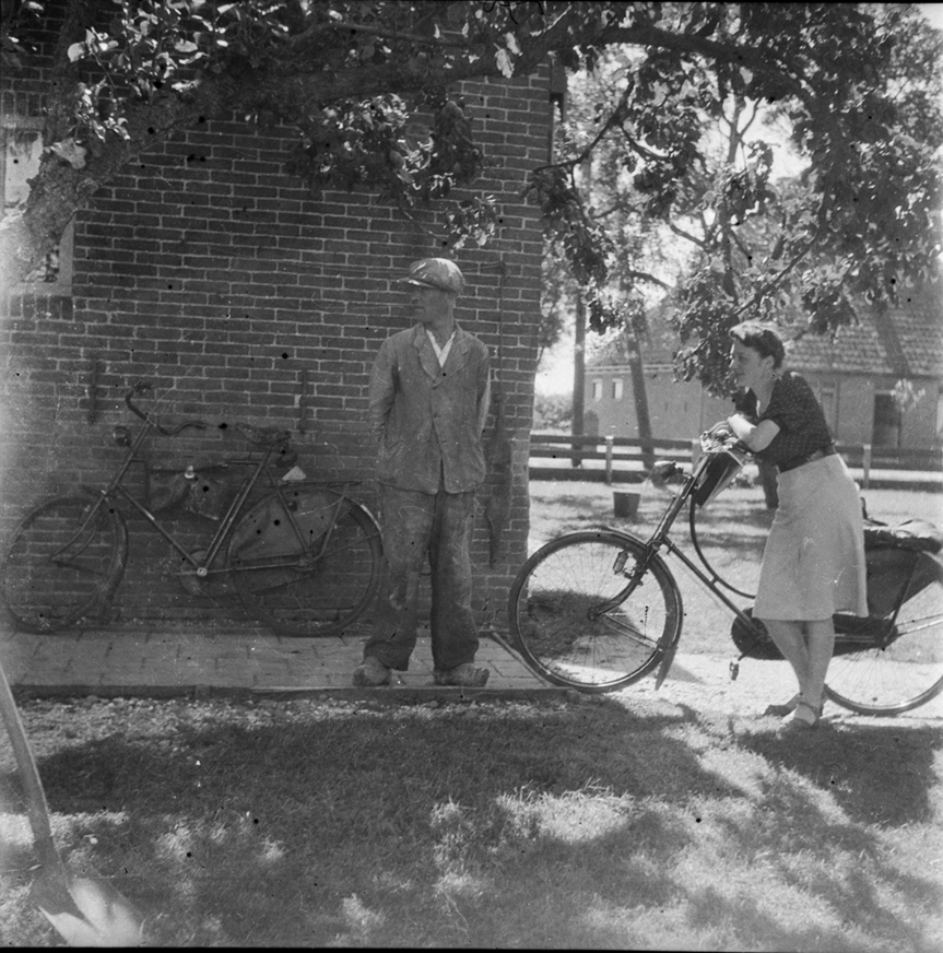 Found Film 6x6 [in krat bromfiets onderdelen]2.jpg