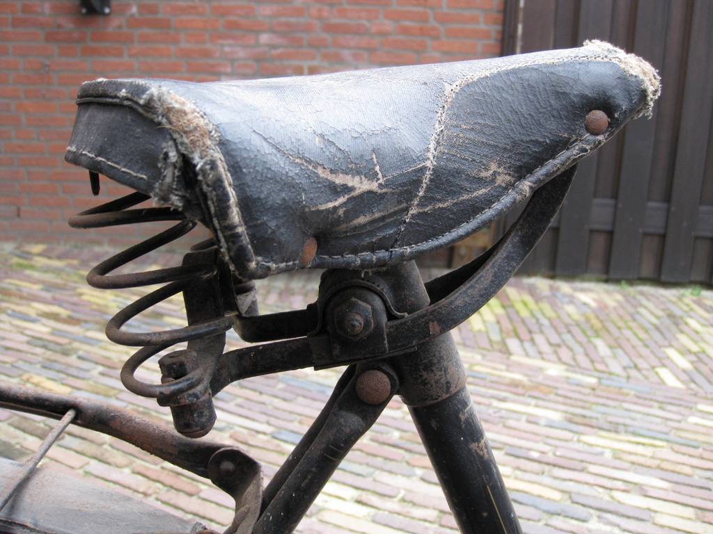 Imperial zadel (made in Holland)