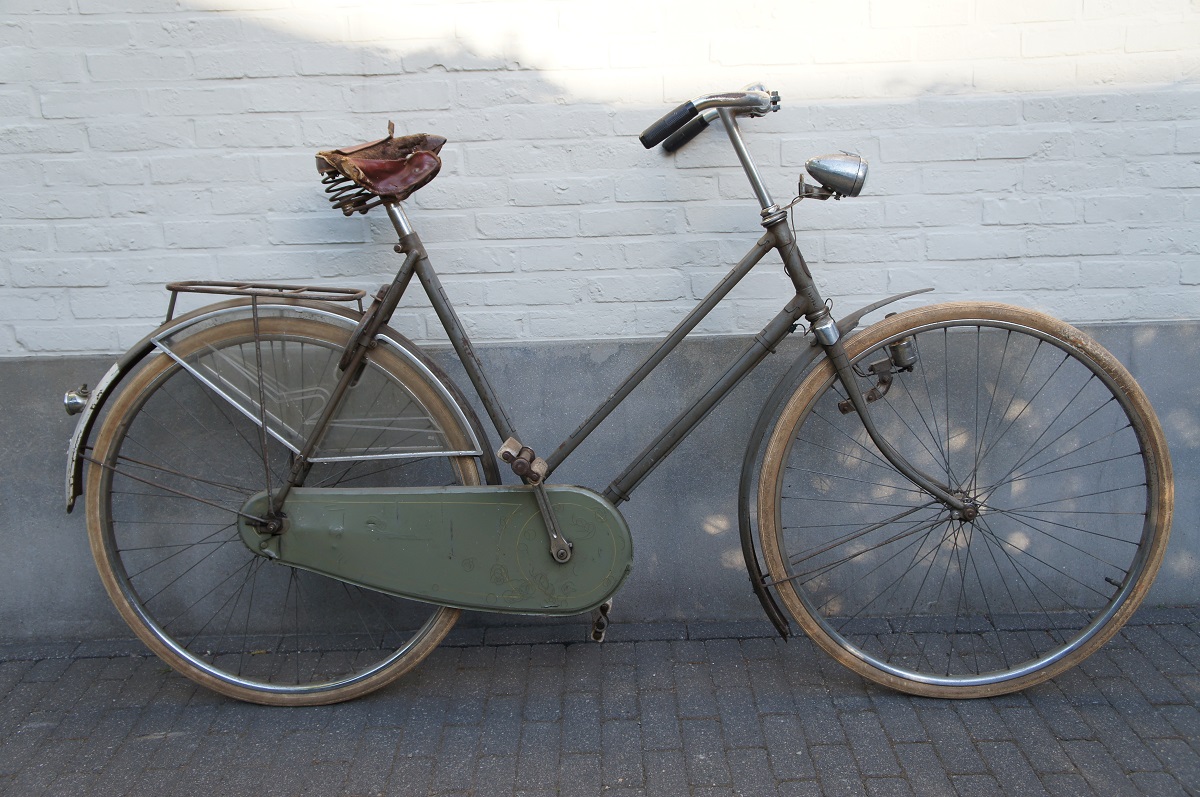 Gazelle Sport 1949.jpg