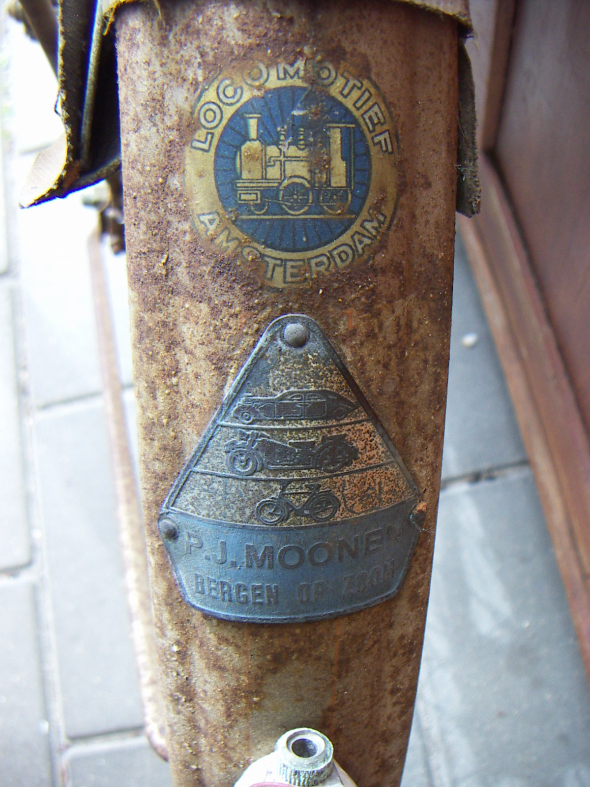 Moonen uit Bergen op zoom