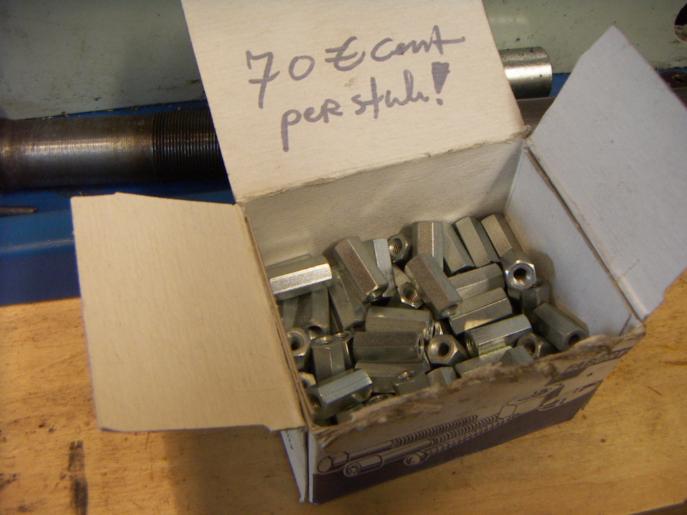 Wel prijzig ,ik heb het er maar bij geschreven mocht ik het vergeten in de loop der jaren