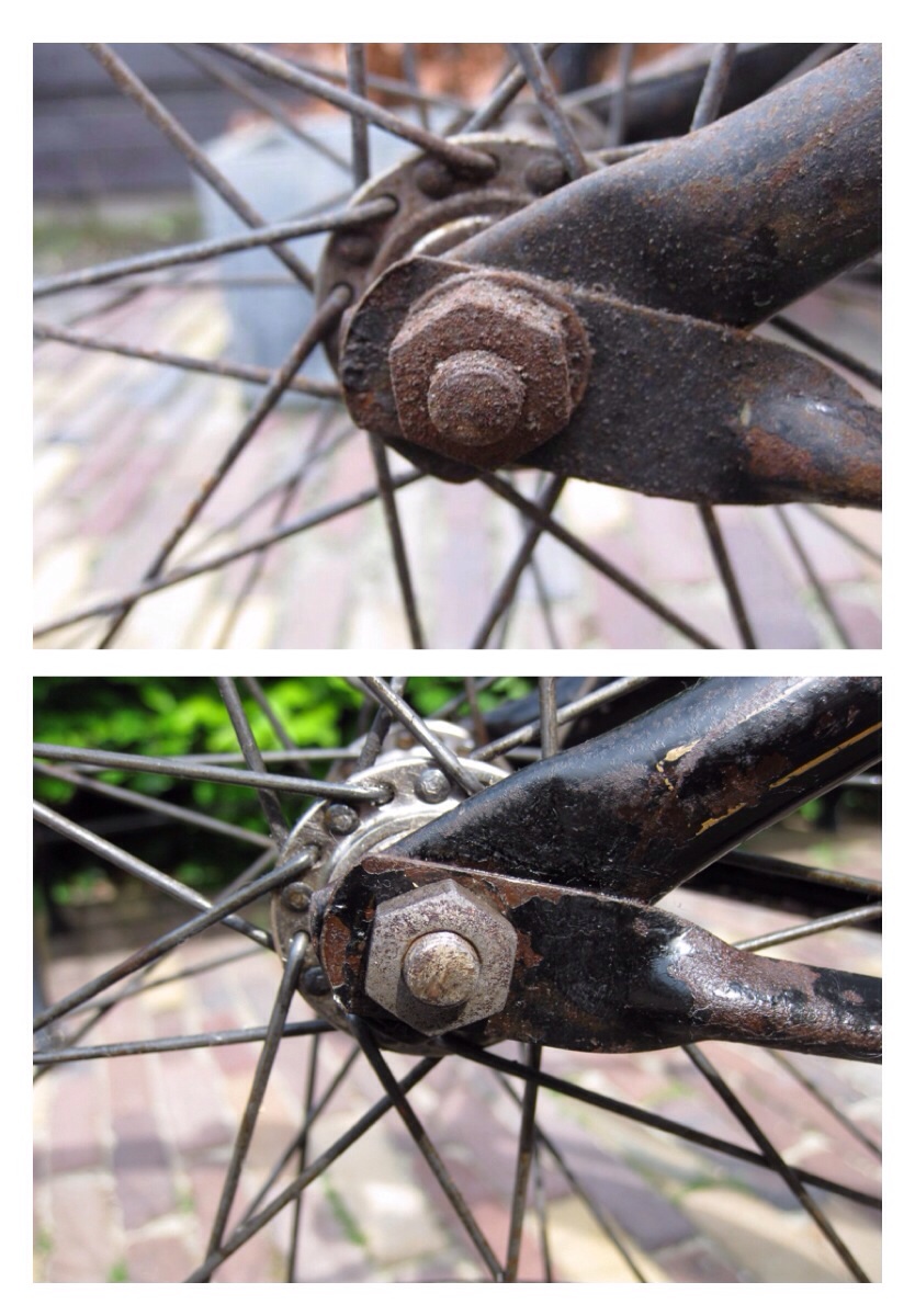 De voornaaf heeft gesloten ogen. Ik zie nu ook dat de ringetjes in plaats van op de achternaaf op de voornaaf hadden gemoeten... :-)