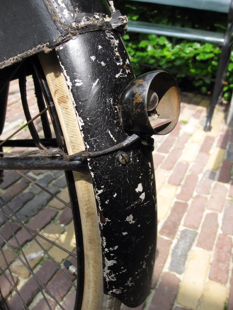 Gezocht! Glaasje van dit achterlicht (Philips?)