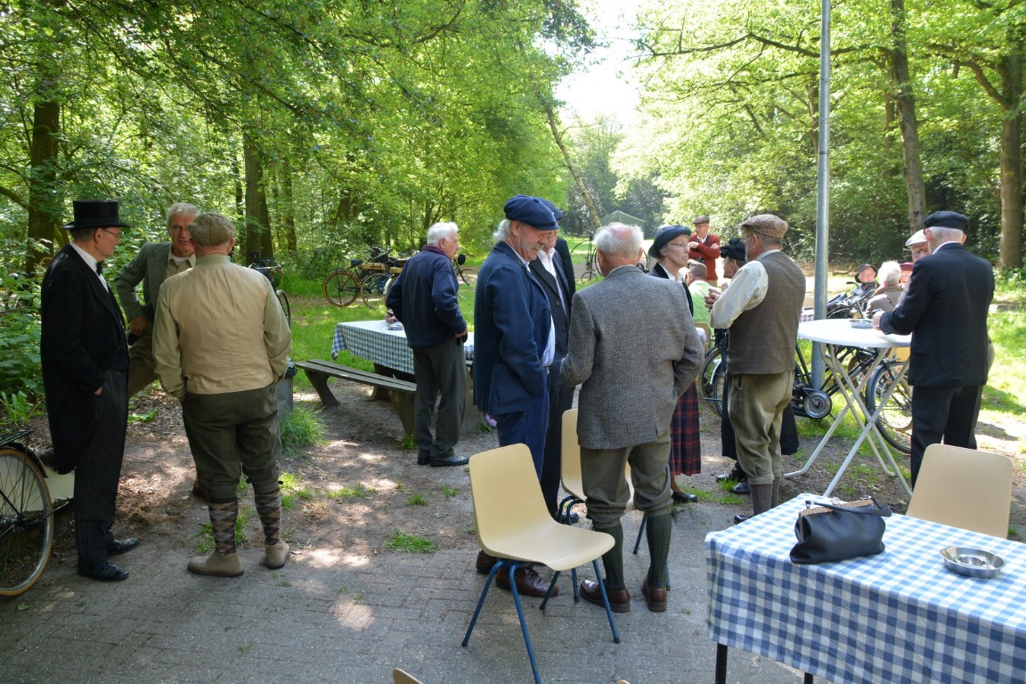 DSC_1227 (Medium).JPG