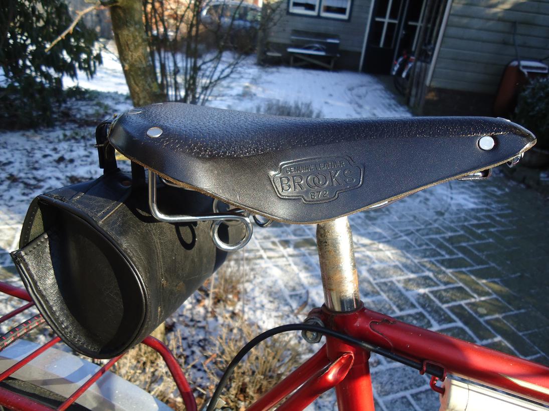 Staande vork = identiek Sport E