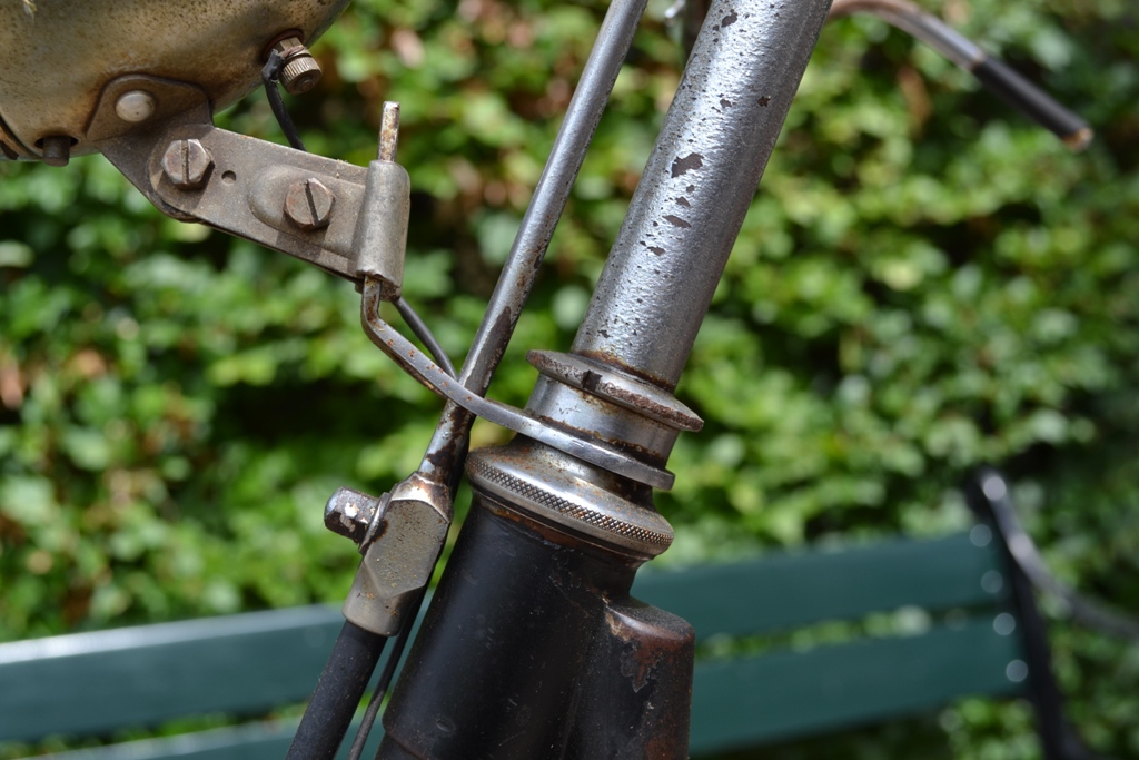 Gruno fiets Winschoten damesrijwiel jaren 30 22.JPG