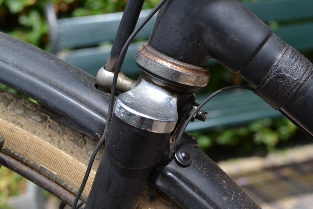 Gruno fiets Winschoten damesrijwiel jaren 30 21.JPG