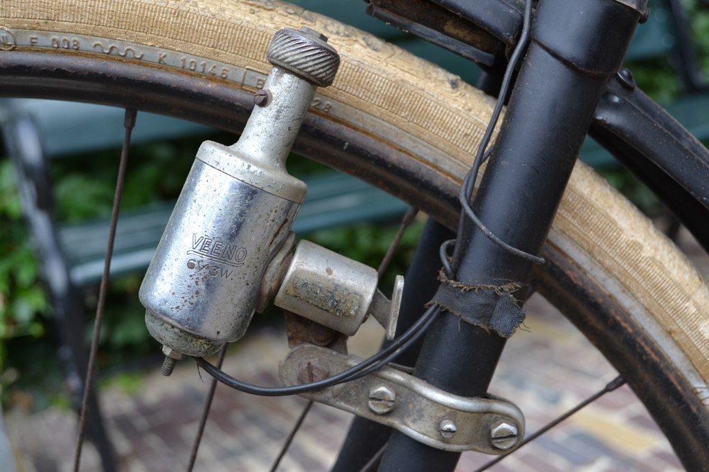 Gruno fiets Winschoten damesrijwiel jaren 30 07.JPG