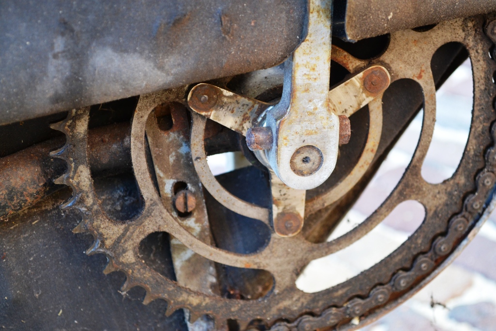 Fongers HZ 65 1932 21 - Tandwiel bestaande uit twee delen.JPG