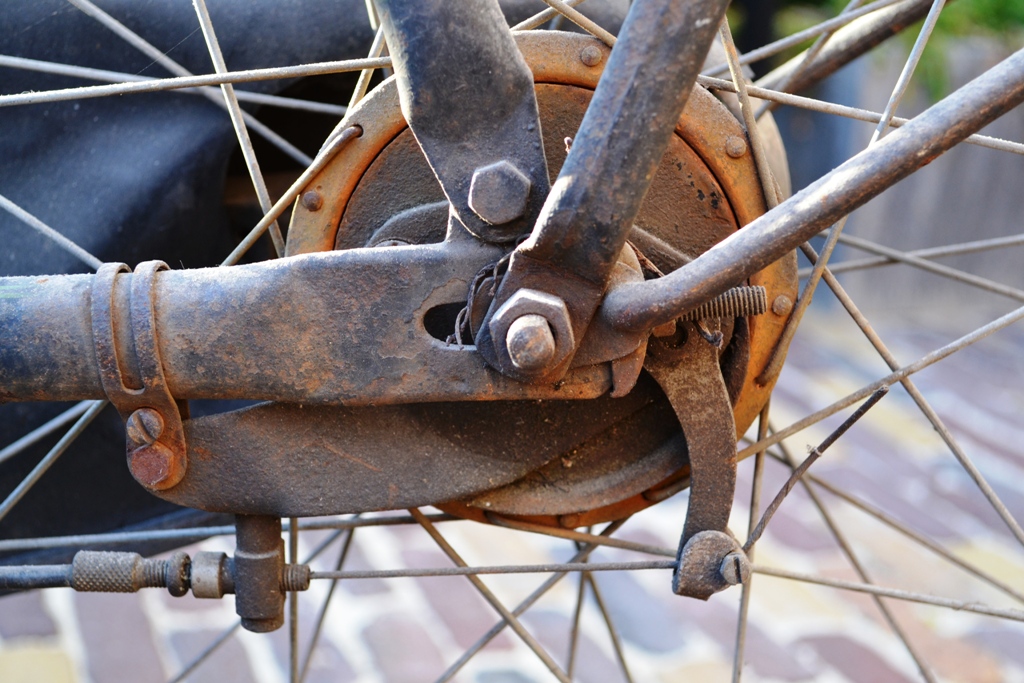 Fongers HZ 65 1932 10 - Trommelrem.JPG