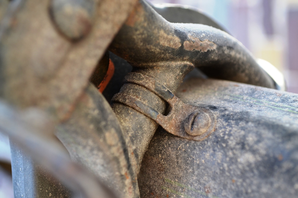 Fongers HZ 65 1932 09 - Spatbordbeugeltje.JPG