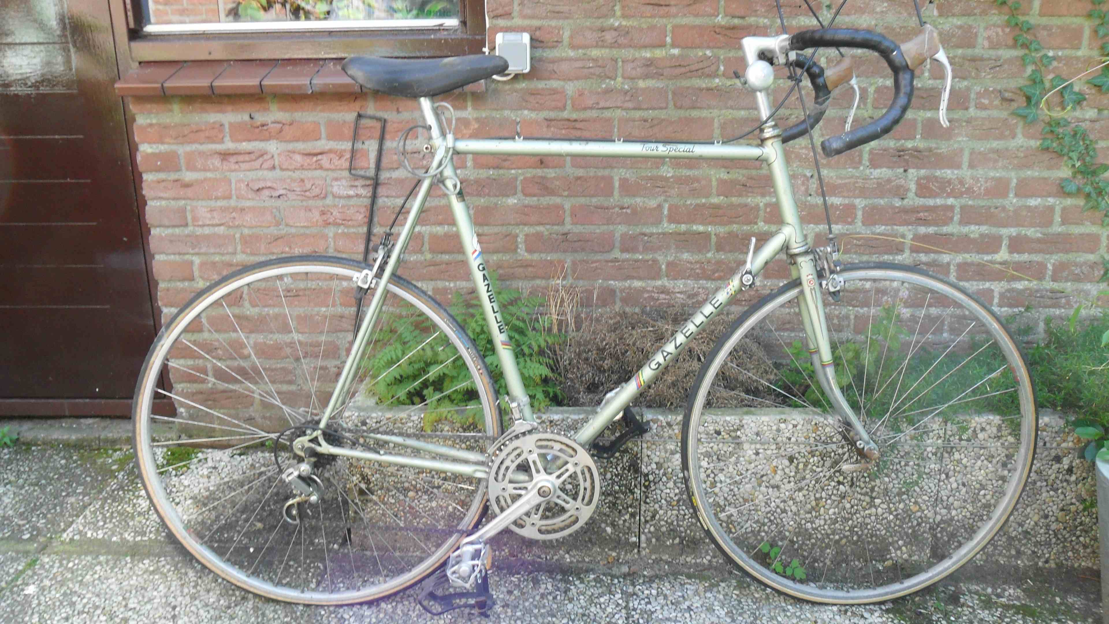 zo uit de schuur, nog niet gedemonteerd