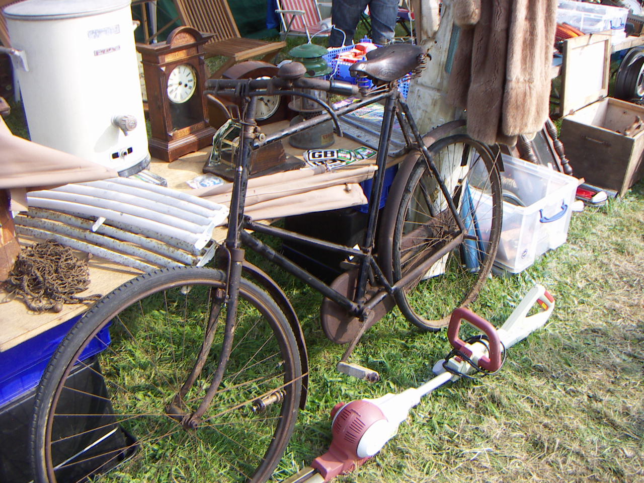 Girder frame gemaakt van oud ijzer