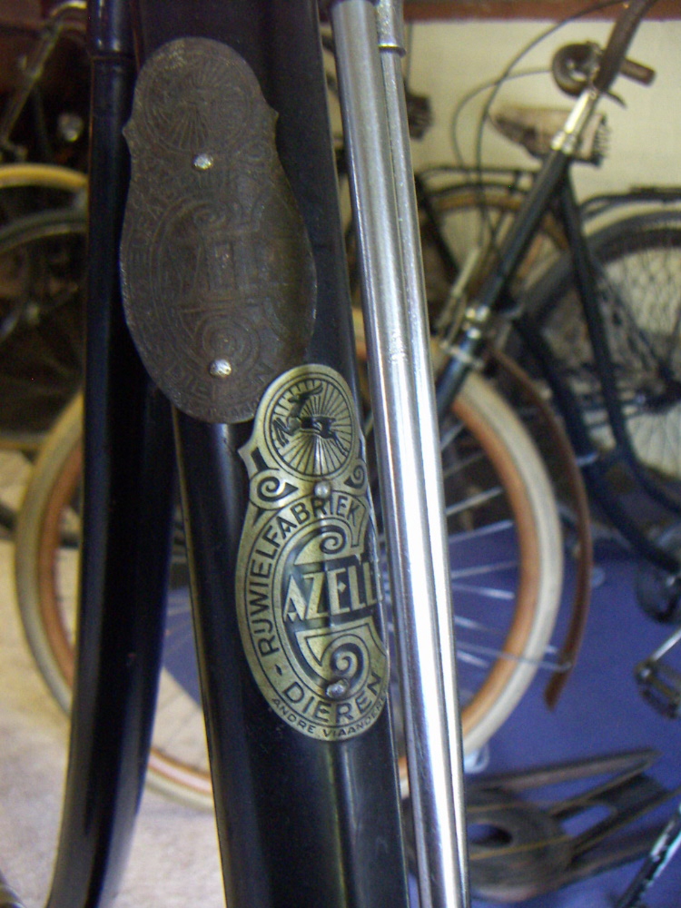 Gazelle ijzer messing.JPG