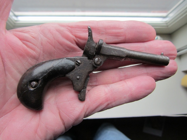 pistool 002 (640x480).jpg